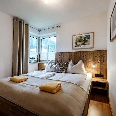 Gletschermoos - Summer Card Included * 滨湖采尔